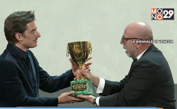 “โจ๊กเกอร์” คว้ารางวัลสูงสุดเทศกาลหนังเวนิส