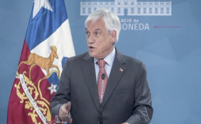 ชิลีประกาศระงับแผนขึ้นค่ารถไฟใต้ดิน