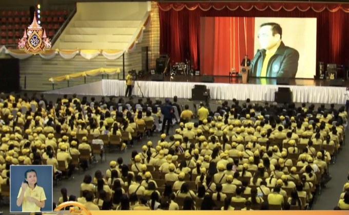 นายกฯรับ 10 ข้อเสนอของผู้ใช้แรงงาน