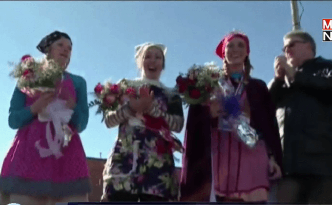 ประเพณีวิ่งแข่งแพนเค้กในสหรัฐฯ