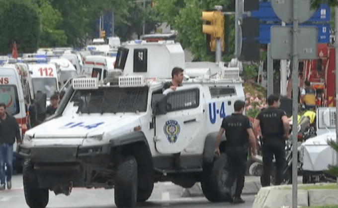 ระเบิดรถยนต์ในนครอิสตันบูล ตุรกี ตาย 11 คน