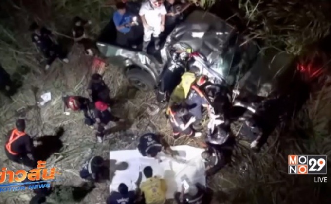 กระบะตกทางด่วนคนขับเสียชีวิต