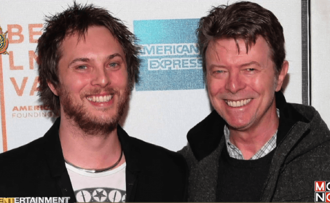 ผู้กำกับ Warcraft เมินเสียงวิจารณ์ ย้ำกำลังใจจากพ่อ “เดวิด โบวี่” สำคัญที่สุด