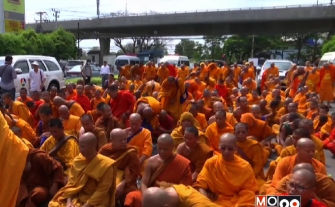 ดีเอสไอตรวจสอบพบพระไม่มีใบสุทธิ