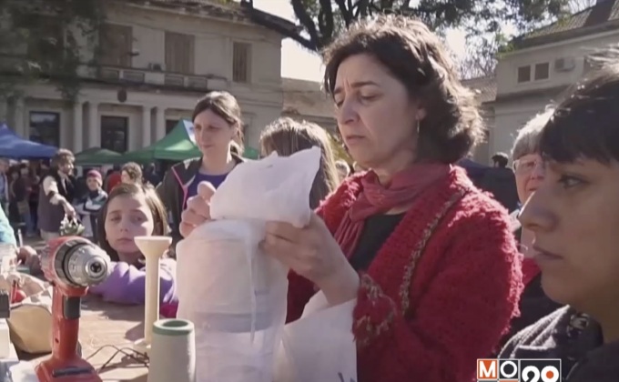 “ชมรมนักซ่อม” รวมตัวอาสาซ่อมสารพัดสิ่งของฟรี