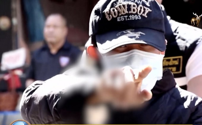 โจรติดหรูจี้ร้านทองนอนโรงแรม