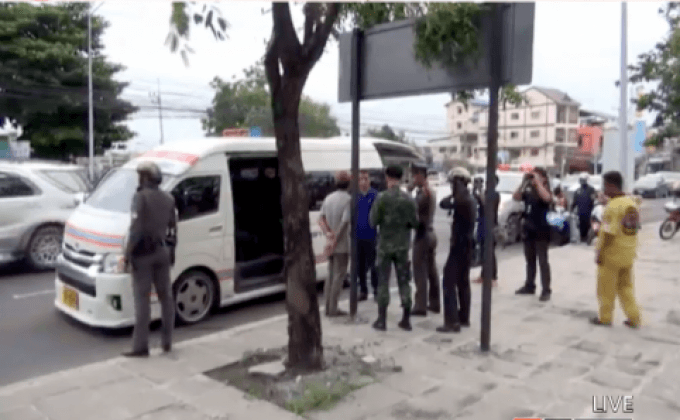 รถตู้โดยสารยิงกันแย่งผู้โดยสาร