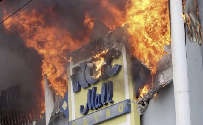 ไฟไหม้ห้างสรรพสินค้าในฟิลิปปินส์