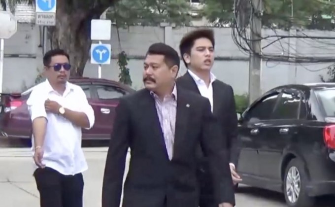 “กาโม่ อาชวิน” รับทราบข้อหาทำร้ายร่างกาย