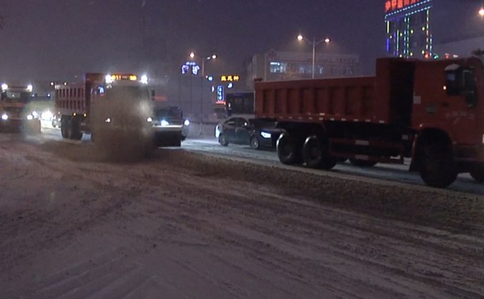 หิมะตกหนักต่อเนื่องในเขตซินเจียงอุยกูร์ของจีน