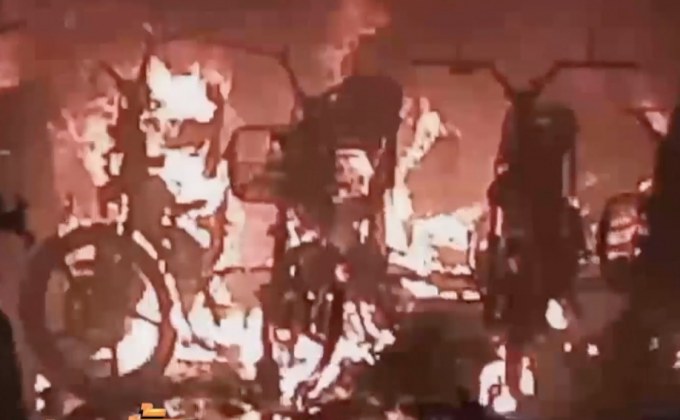 เพลิงไหม้โกดังเก็บ จยย.เผาวอด 400 คัน