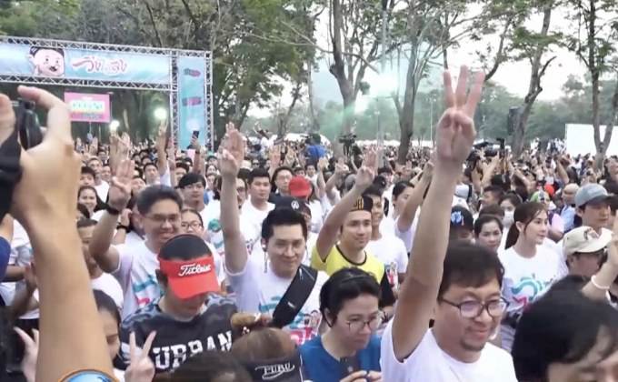 คุมเข้ม “วิ่งไล่ลุง-เดินเชียร์ลุง” ไร้เผชิญหน้า