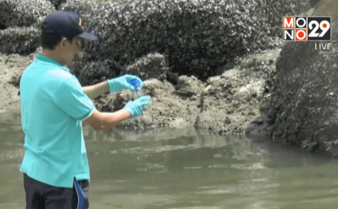 เก็บตัวอย่างน้ำทะเลหาดป่าตองหลังมีสีขุ่น
