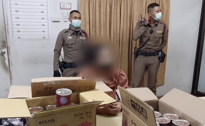 จนท.ห้างจับหญิงขโมยผลไม้กระป๋องอ้างนำไปขายเพราะไม่มีเงิน