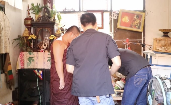 จับพระเชียงใหม่ลอบขายยาบ้าผ่านไลน์