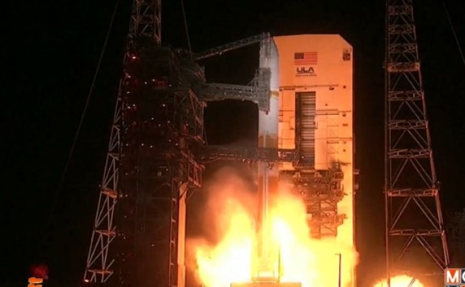 สหรัฐฯปล่อยจรวดเดลตาโฟร์ขึ้นสู่อวกาศ