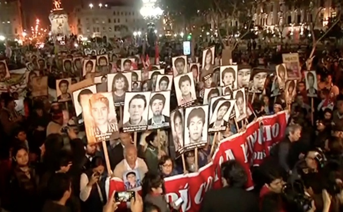 ชาวเปรูประท้วงคัดค้านการอภัยโทษให้แก่อดีตผู้นำเปรู