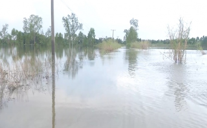 หลายจังหวัดได้รับผลกระทบจากลมพายุฝน