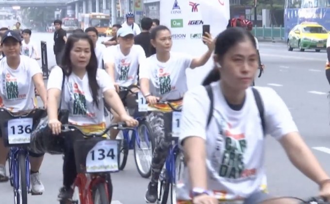 “คาร์ฟรีเดย์” รณรงค์ปั่นจักรยาน ลดมลพิษ 