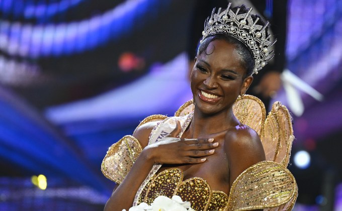 ออร่าจับ! สาวซีแอตเทิล อเมริกา เฉิดฉายคว้ามง Miss International Queen 2025 สมศักดิ์ศรี โดดเด่นสะกดทุกสายตา