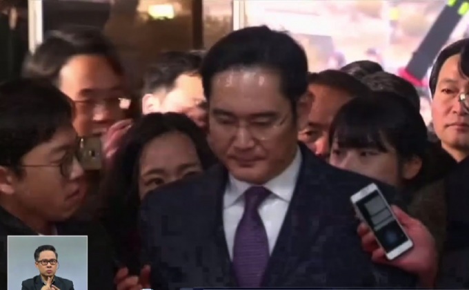 เกาหลีใต้ตั้งข้อหาเพิ่มรองประธานเครือซัมซุง