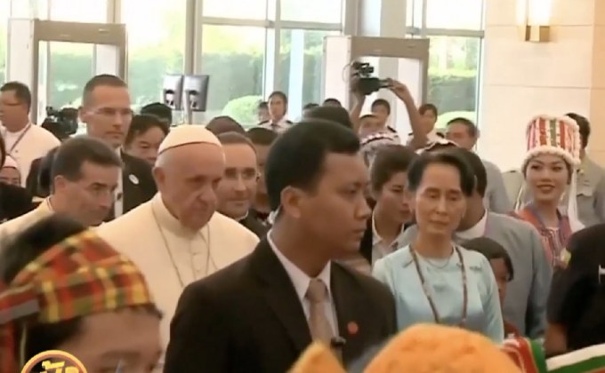 โป๊ปฟรานซิสตรัสเหตุผลที่ไม่เรียก “โรฮีนจา” ในเมียนมา