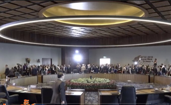ผู้นำร่วมประชุมสุดยอด APEC วันที่ 2