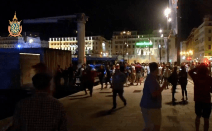 แฟนฟุตบอลยูโรปะทะกันในฝรั่งเศส