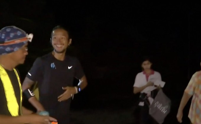 “ตูน บอดี้สแลม” วิ่งวันที่ 11 ท่ามกลางสายฝน