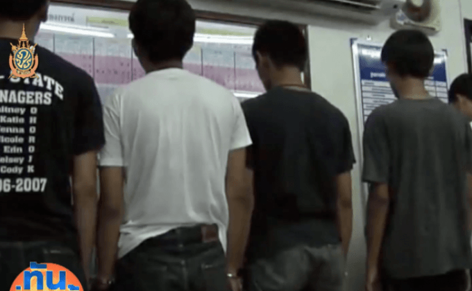 รวบ 6 นักเรียนนักเลงฟัน นศ.ต่างสถาบัน สาหัส 2 ราย