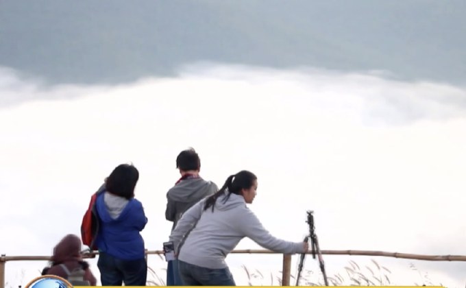 ทะเลหมอกยามเช้า อุทยานแห่งชาติศรีน่าน