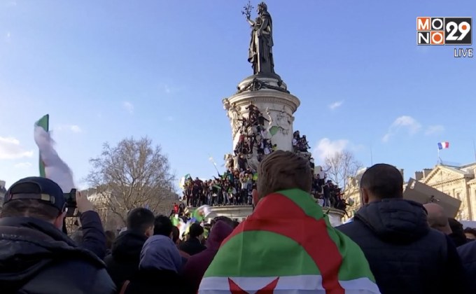 ​ชาวแอลจีเรียในฝรั่งเศสรวมตัวขับไล่ปธน.แอลจีเรีย