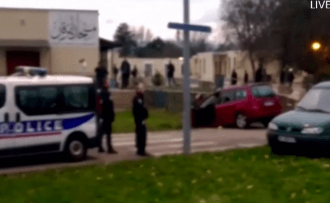 เหตุโจมตีมัสยิดในฝรั่งเศส