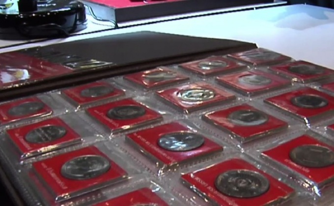 ปลัดคลัง เปิดนิทรรศการเฉลิมพระเกียรติ ในหลวง ร.9