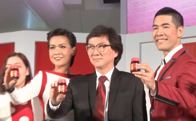 สก๊อต ซุปไก่สกัดสูตร 100% ดึงกาละแมร์-พัชรศรี และ วู้ดดี้-วุฒิธร เป็นพรีเซ็นเตอร์คู่กันครั้งแรก