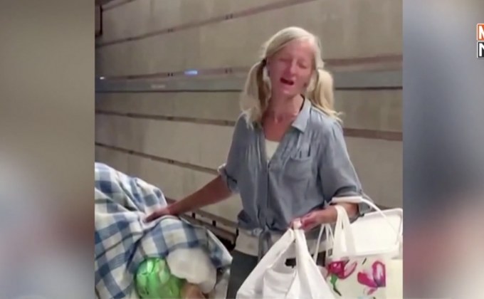 หญิงไร้บ้านร้องโอเปร่ากลายเป็นไวรัลดังในโลกออนไลน์