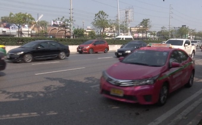 “พล.อ.ประวิตร” สั่งห้ามมีรถทหารควันดำวิ่ง