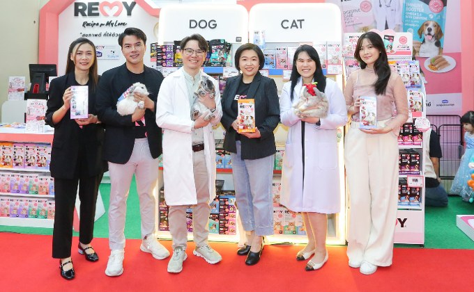 “เรมี่ (REMY)” บุกตลาด Exotic! จับมือหมออ้อย เปิดตัวขนมสุขภาพสัตว์ฟันแทะ 3 สูตร แบรนด์แรกในไทย ภายใต้ คอนเซปท์ Healthy Berry Plus Vit C
