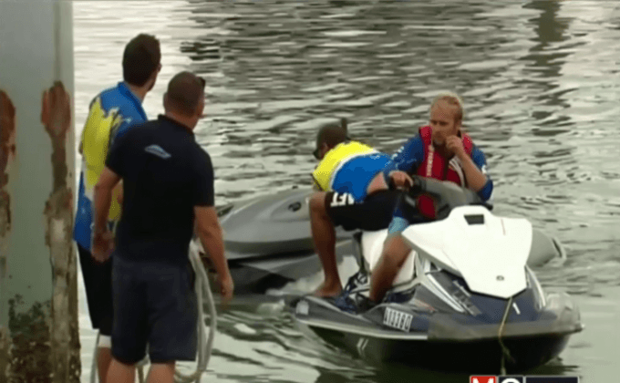 สาวญี่ปุ่นขับเจ็ทสกีชนเรือดับที่ออสเตรเลีย