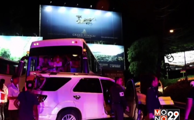 ระทึก! บัส นทท.จีน พุ่งลงเขาป่าตอง ชน 5 คันรวด