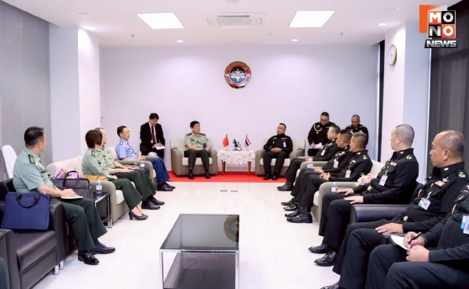 เจ้ากรมพระธรรมนูญ ให้การต้อนรับ “หน.อัยการสนง.อัยการทหาร กองทัพปลดปล่อยประชาชนจีน“ พร้อม ประสานความร่วมมือทุกมิติ