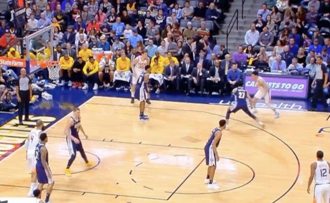 “ฟินิกซ์ ซันส์” ทุบ “เดนเวอร์ นักเก็ตส์”  ศึกNBA 108-100