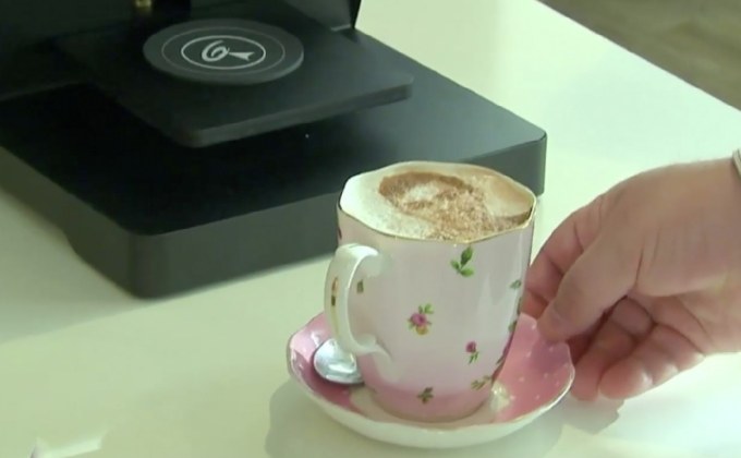 ร้านกาแฟอังกฤษเสนอเมนู “เซลฟีซิโน่”