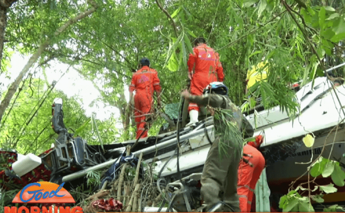 ลำเลียง 13 ศพนักท่องเที่ยวกลับบ้านเกิด