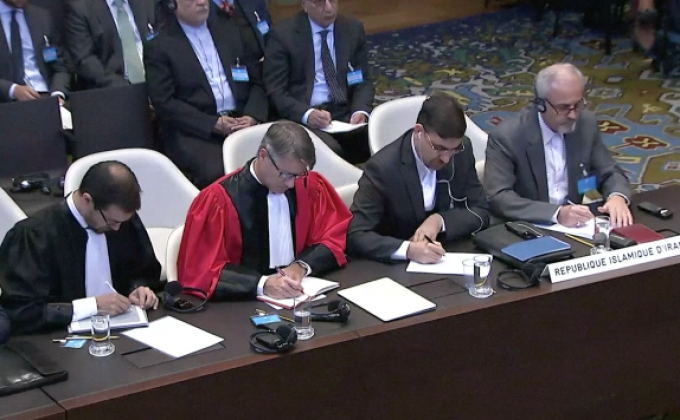 ศาลโลกสั่งสหรัฐฯ ผ่อนปรนมาตรการคว่ำบาตรอิหร่าน