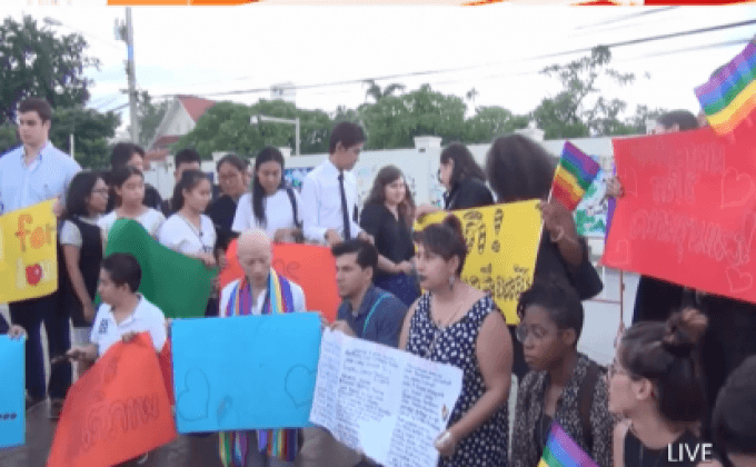 จ.เชียงใหม่ไว้อาลัยเหตุกราดยิงสหรัฐฯ