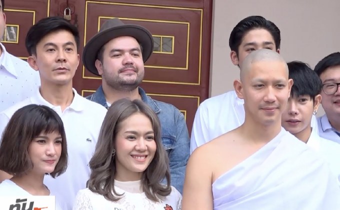 “เป๊ก เปรมณัช” เข้าพิธีอุปสมบททดแทนบุญคุณพ่อแม่