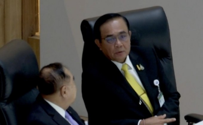 ภาคเอกชนไม่กังวลศึกซักฟอก-ปรับ ครม.