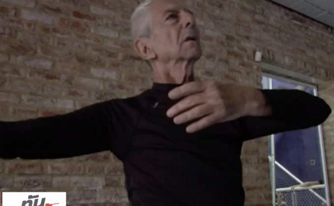 คุณปู่วัย 80 มุ่งมั่นฝึกฝนเต้นบัลเล่ต์