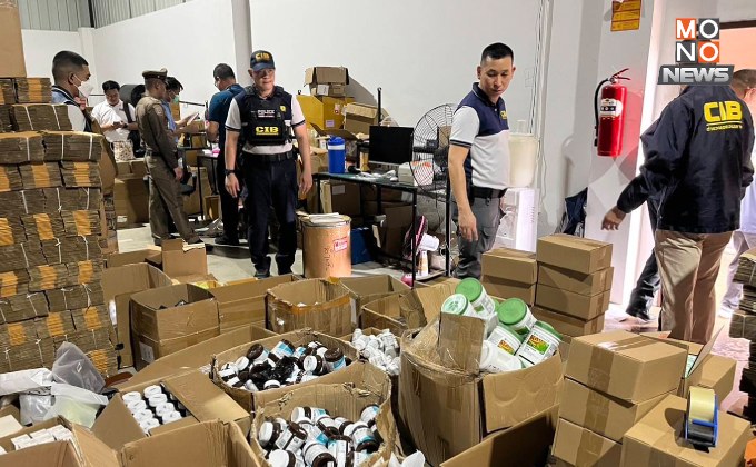 CIB ทลายโกดังลับ! บุกจับสินค้าปลอม พบ “ห้องแห่งความลับ” ซ่อนสินค้าแบรนด์ดัง มูลค่ากว่า 50 ล้านบาท